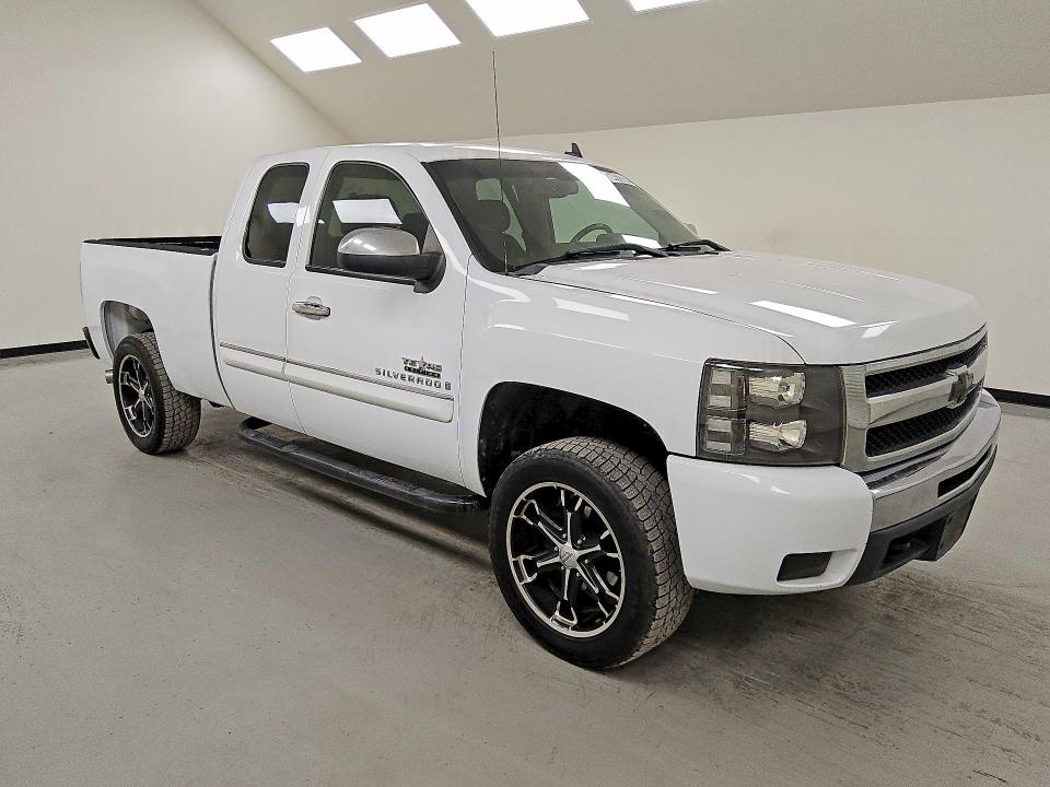 Photo 4 from auction – 2009 CHEVROLET SILVERADO with VIN 2GCEC29J391105346