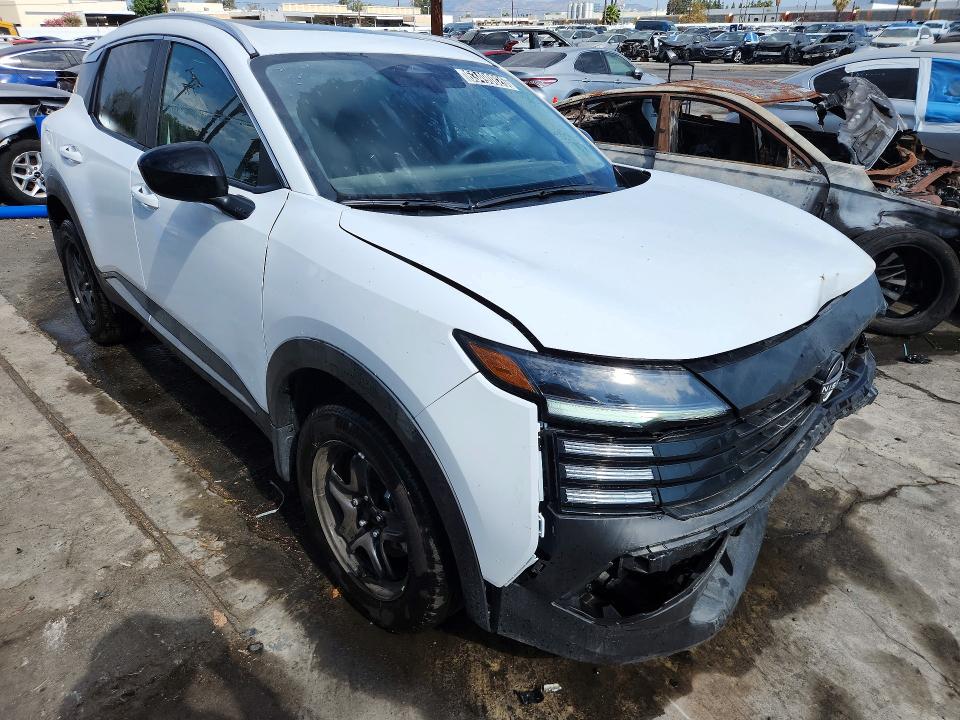 Photo 4 from auction – 2026 NISSAN KICKS with VIN 3N8AP6CE4TL337888