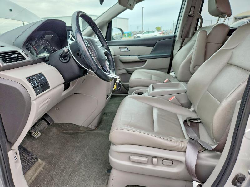 Photo 7 from auction – 2015 HONDA ODYSSEY with VIN 5FNRL5H62FB053295