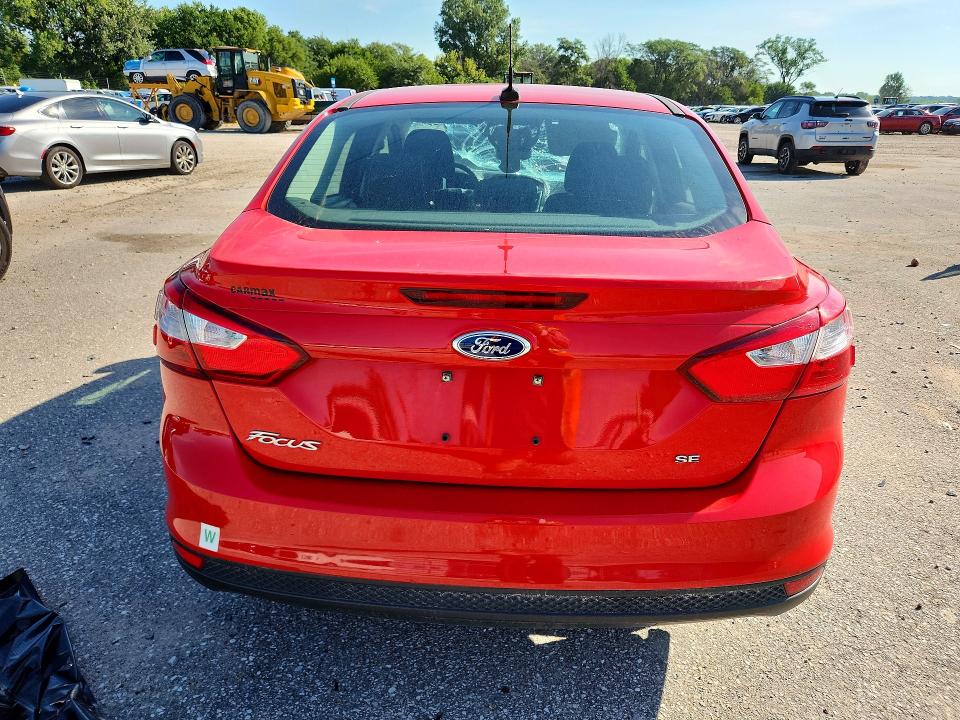 Photo 6 from auction – 2013 FORD FOCUS with VIN 1FADP3F20DL375002