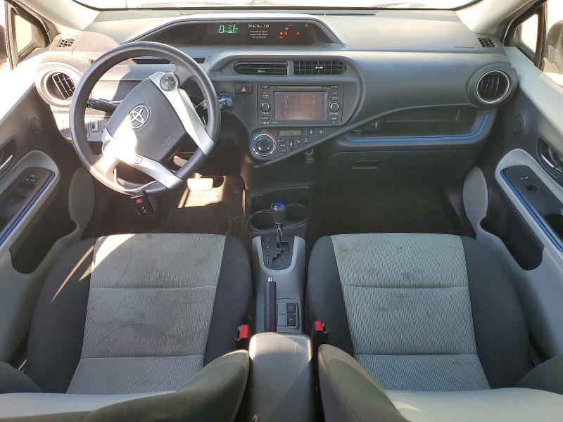 Photo 8 from auction – 2013 TOYOTA PRIUS C with VIN JTDKDTB36D1535548