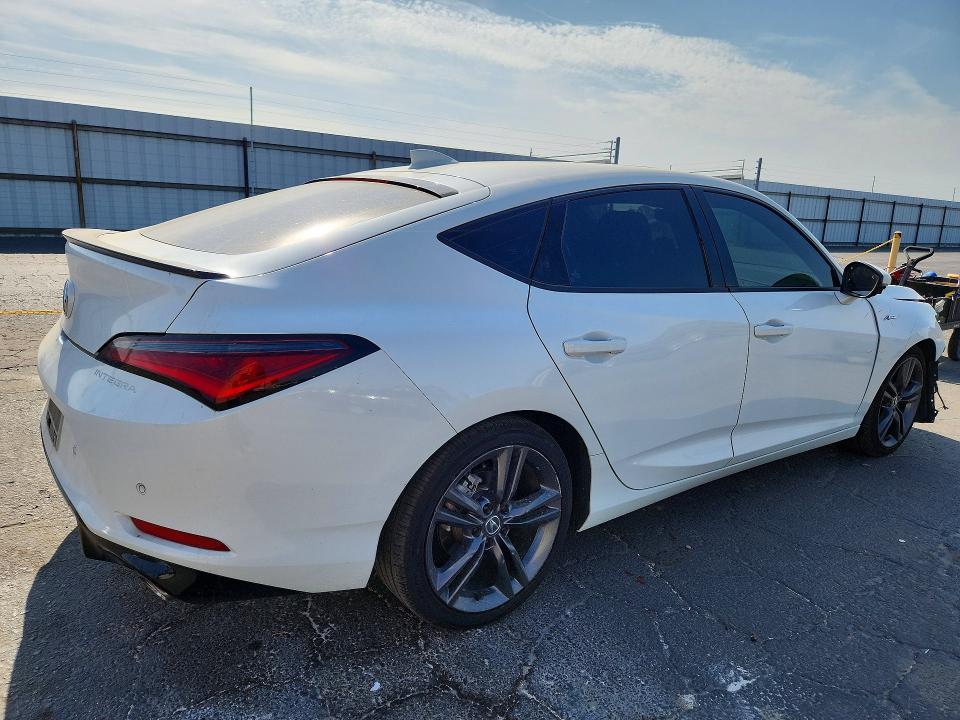 Photo 3 from auction – 2023 ACURA INTEGRA with VIN 19UDE4H69PA018943