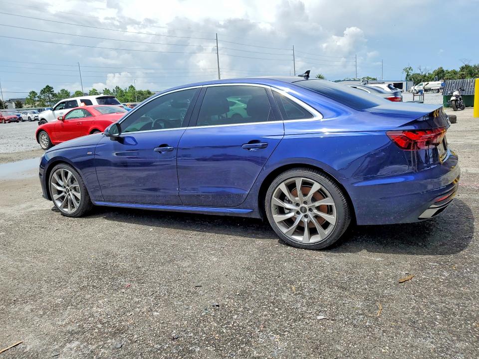 صورة رقم 2 من المزاد - 2021 AUDI A4 مع VIN WAUEAAF40MN015106