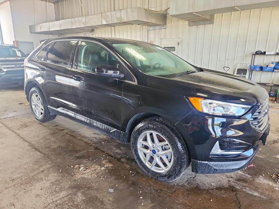 Zdjęcie 4 z aukcji – 2022 FORD EDGE z VIN 2FMPK4J93NBA08446