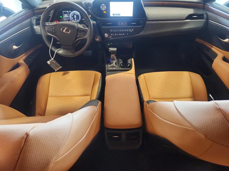 Photo 8 from auction – 2025 LEXUS ES 300H with VIN 58ADA1C12SU074948