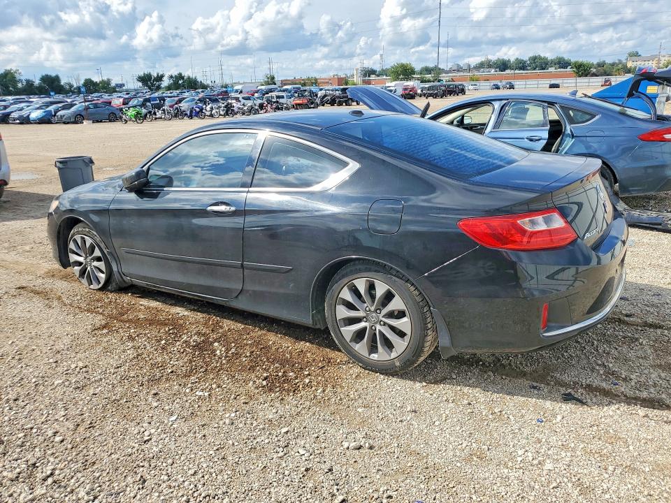 Photo 2 from auction – 2015 HONDA ACCORD with VIN 1HGCT1B87FA001681