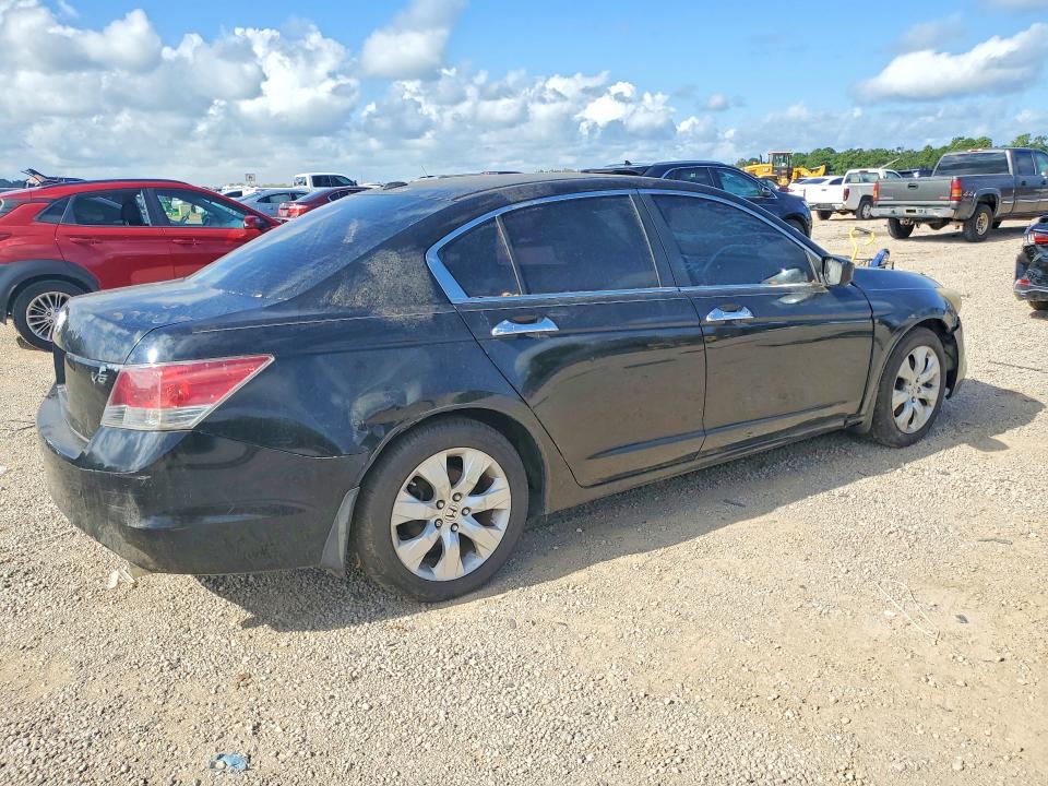 Photo 3 from auction – 2008 HONDA ACCORD with VIN 1HGCP36888A083871