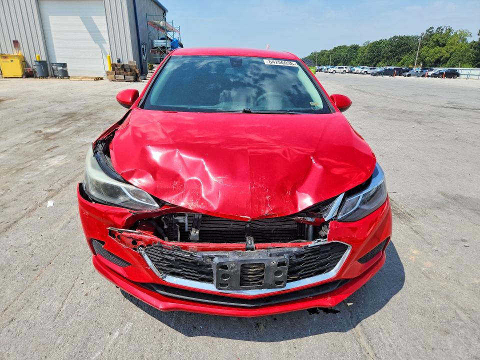 Photo 5 from auction – 2017 CHEVROLET CRUZE with VIN 1G1BE5SM3H7207419