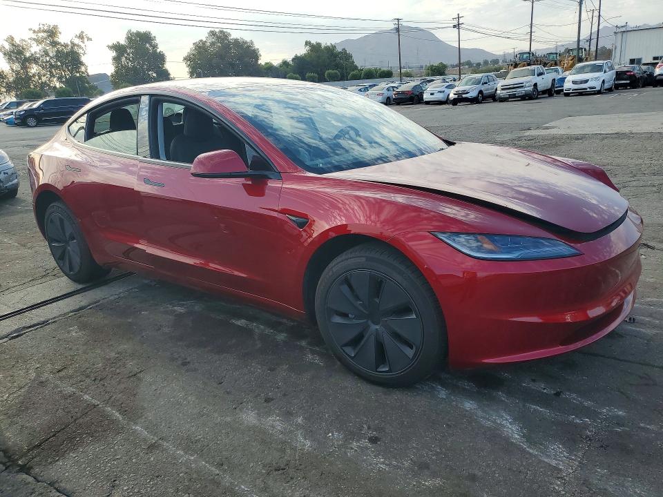 Фото 4 с аукциона – 2024 TESLA MODEL 3 с VIN 5YJ3E1EA2RF849423