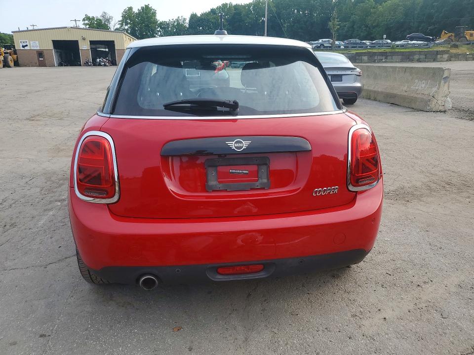 Photo 6 from auction – 2020 MINI COOPER with VIN WMWXU7C07L2L82315