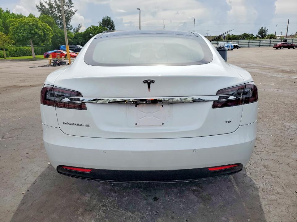 Photo 6 from auction – 2017 TESLA MODEL S with VIN 5YJSA1E10HF203318