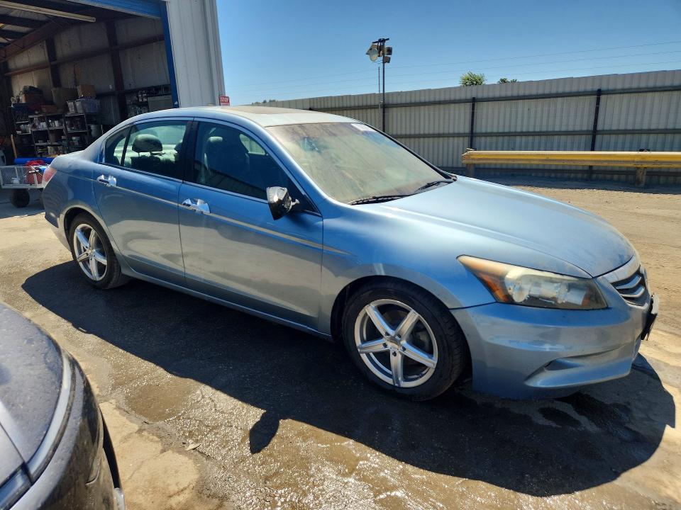 Photo 4 from auction – 2012 HONDA ACCORD with VIN 1HGCP3F86CA027016