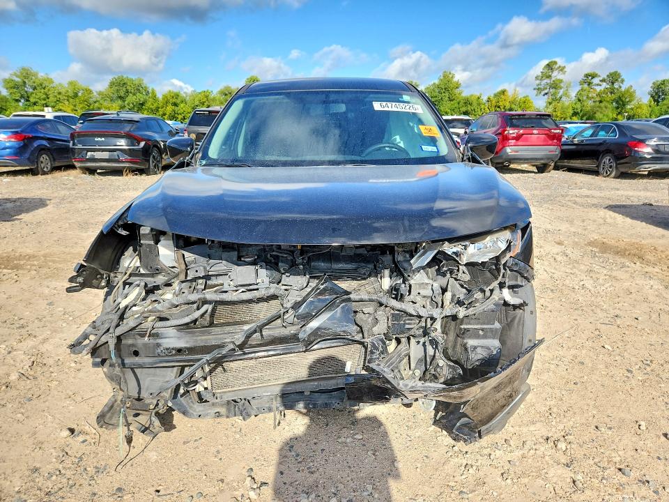 Photo 5 from auction – 2017 NISSAN ROGUE with VIN KNMAT2MT3HP615544
