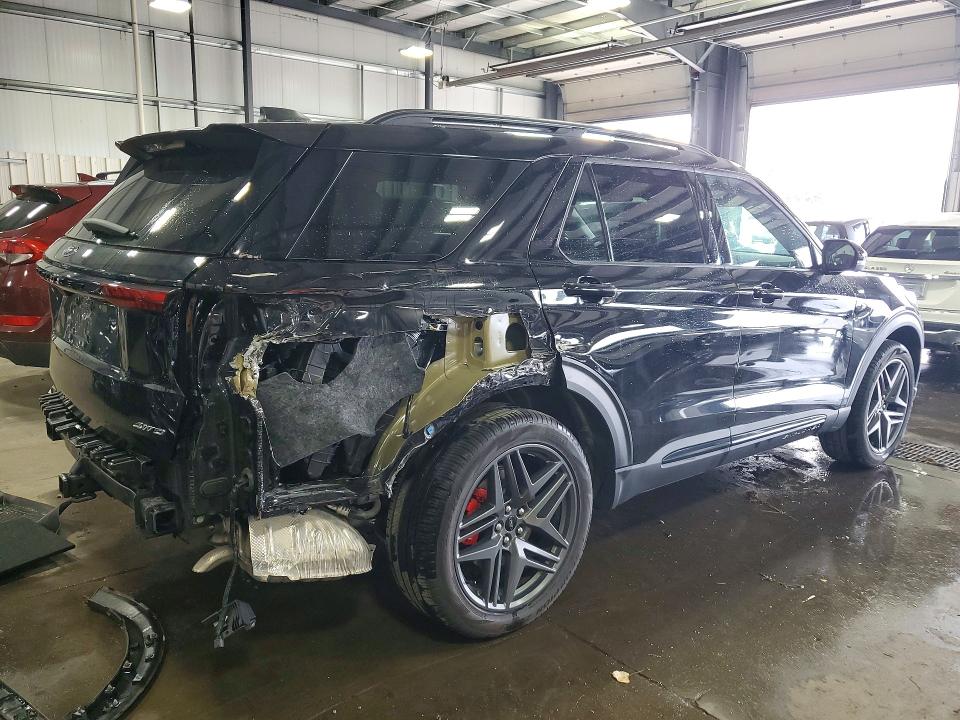 Photo 3 from auction – 2025 FORD EXPLORER with VIN 1FMUK8KH6SGD04159