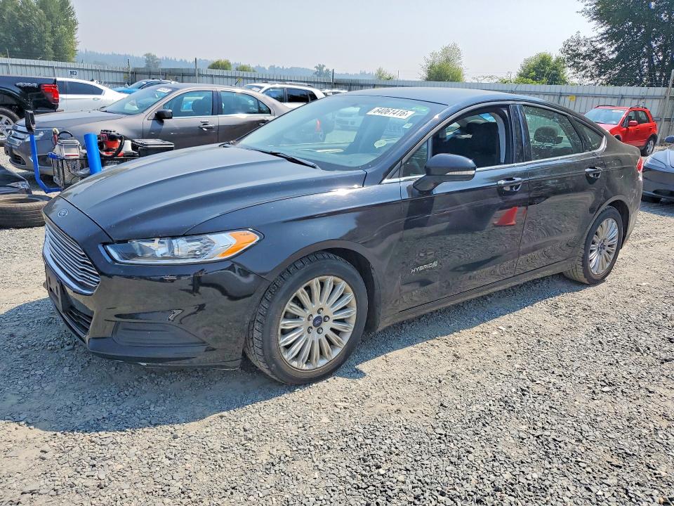 FORD FUSION 2016 with VIN 3FA6P0LUXGR343158 - Photo from auction