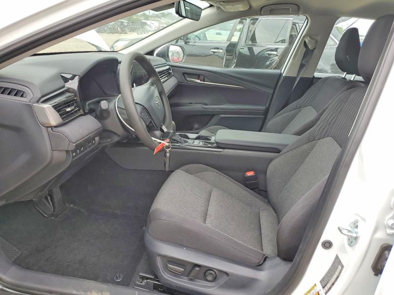 Фото 7 с аукциона – 2026 TOYOTA CAMRY с VIN 4T1DAACK5TU717004