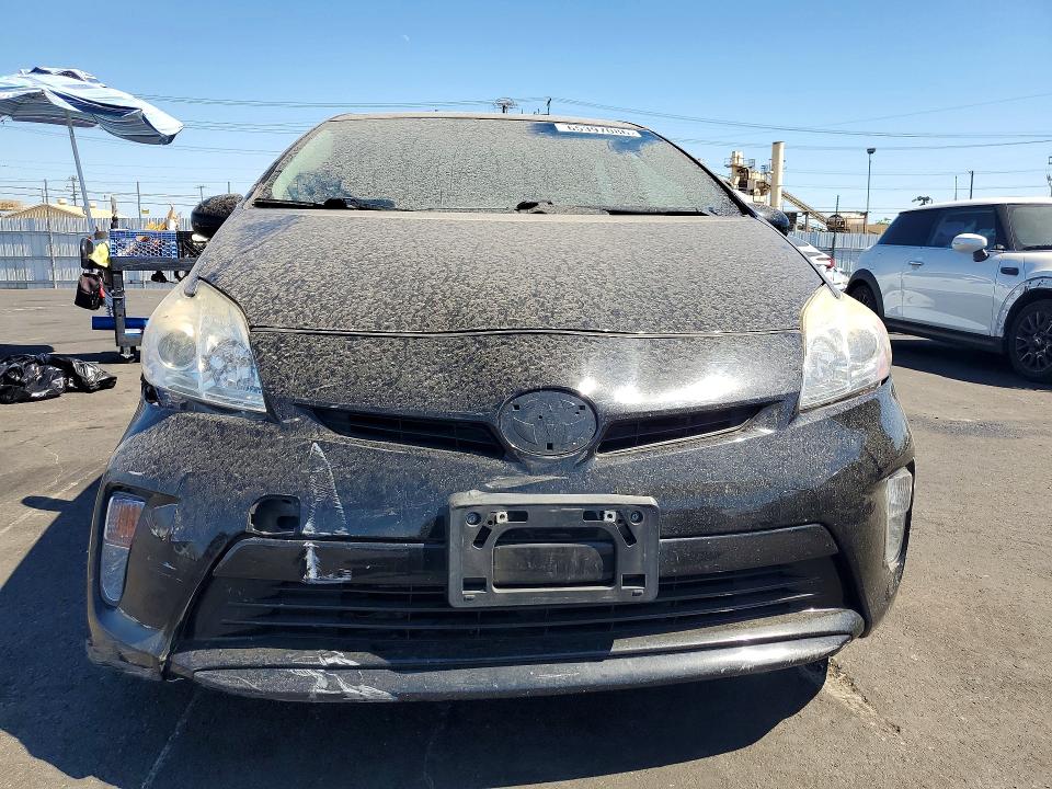 Photo 5 from auction – 2015 TOYOTA PRIUS with VIN JTDKN3DU4F1946842