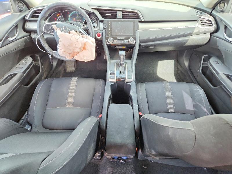 Photo 8 from auction – 2017 HONDA CIVIC with VIN 2HGFC2F73HH513558