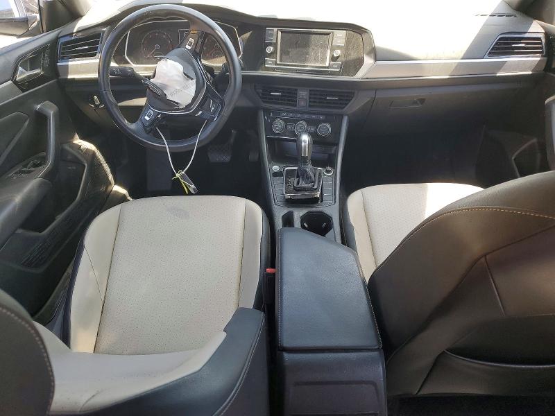 Photo 8 from auction – 2020 VOLKSWAGEN JETTA with VIN 3VWCB7BU2LM016344