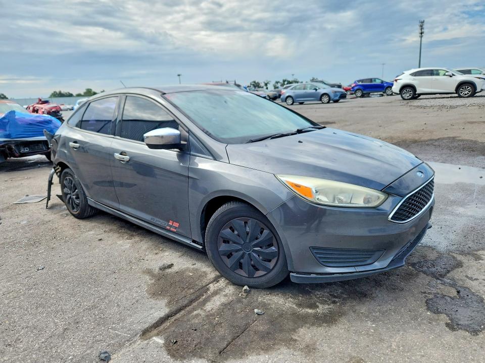 Photo 4 from auction – 2017 FORD FOCUS with VIN 1FADP3E27HL202441