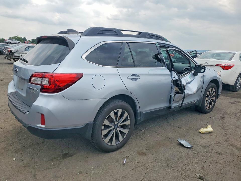 Photo 3 from auction – 2017 SUBARU OUTBACK with VIN 4S4BSAKC8H3429392