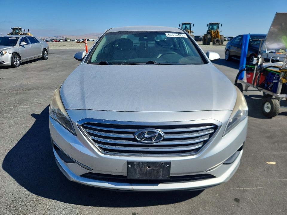 Photo 5 from auction – 2017 HYUNDAI SONATA with VIN 5NPE24AF0HH558780