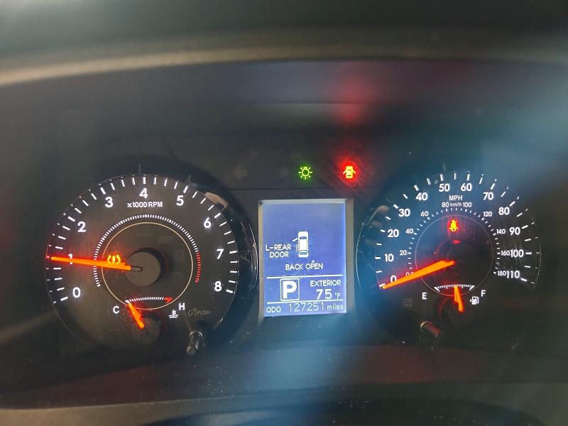 Photo 9 from auction – 2017 TOYOTA SIENNA with VIN 5TDKZ3DC5HS815193