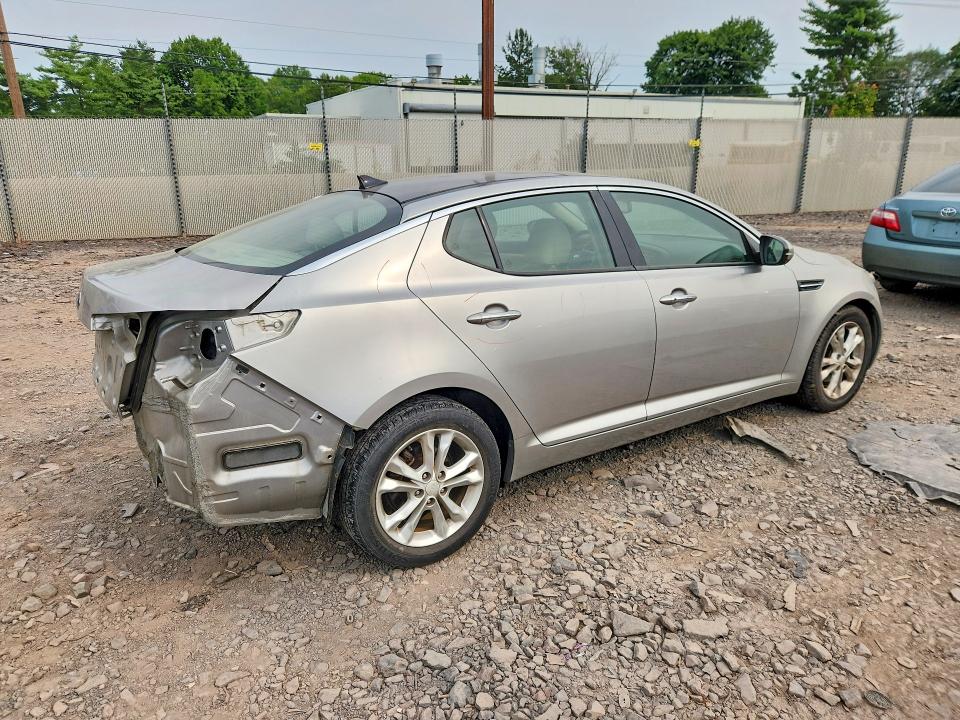 Photo 3 from auction – 2013 KIA OPTIMA with VIN 5XXGN4A70DG140587