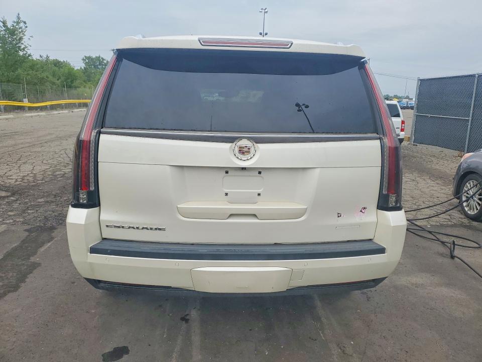 Photo 6 from auction – 2015 CADILLAC ESCALADE with VIN 1GYS4BKJXFR272200