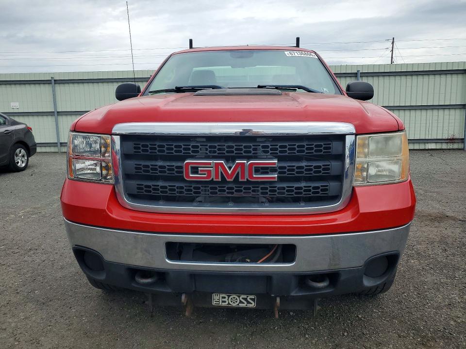 Photo 5 from auction – 2012 GMC SIERRA with VIN 1GT02ZCGXCF114712