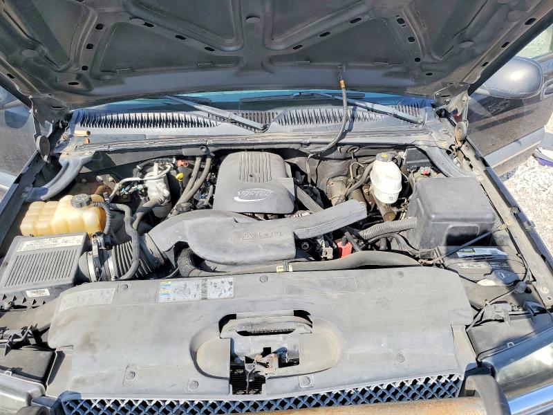 Photo 11 from auction – 2004 CHEVROLET AVALANCHE with VIN 3GNEK12T04G195359