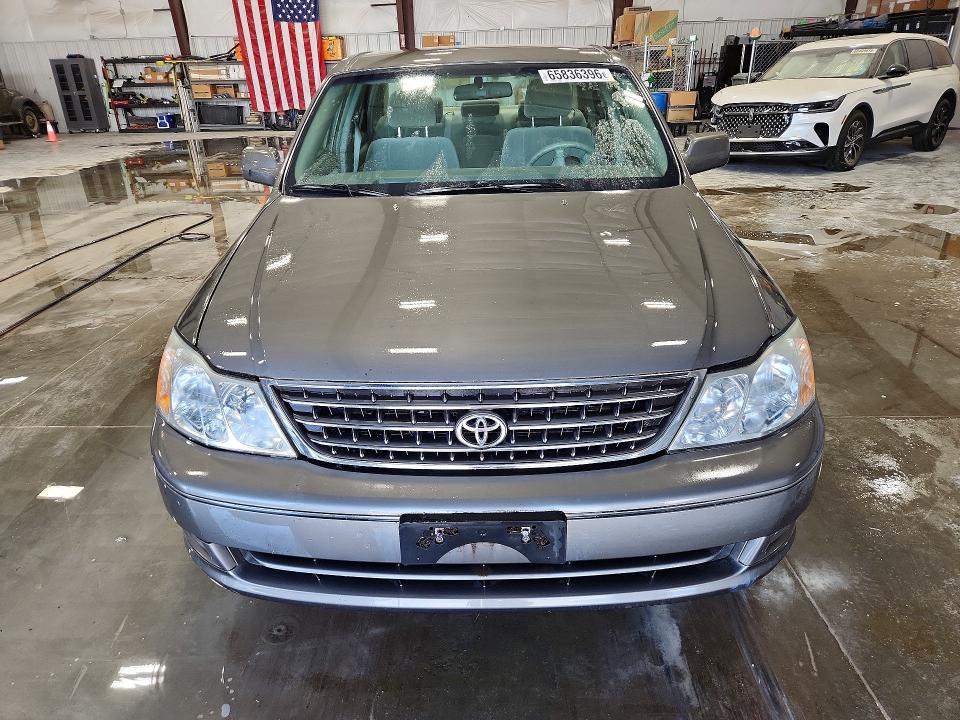 Zdjęcie 5 z aukcji – 2004 TOYOTA AVALON z VIN 4T1BF28B34U374508