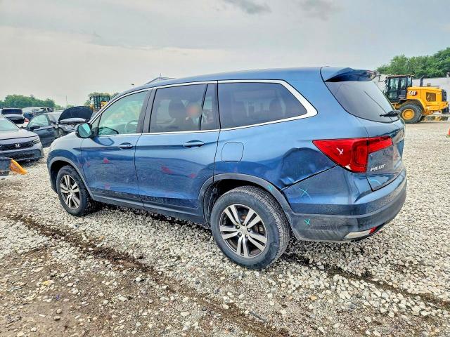 Photo 2 from auction – 2017 HONDA PILOT with VIN 5FNYF6H42HB071614