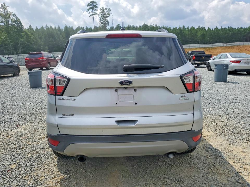 Photo 6 from auction – 2018 FORD ESCAPE with VIN 1FMCU0GDXJUC27826