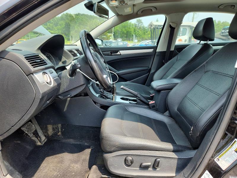 Photo 7 from auction – 2013 VOLKSWAGEN PASSAT with VIN 1VWBP7A31DC080464