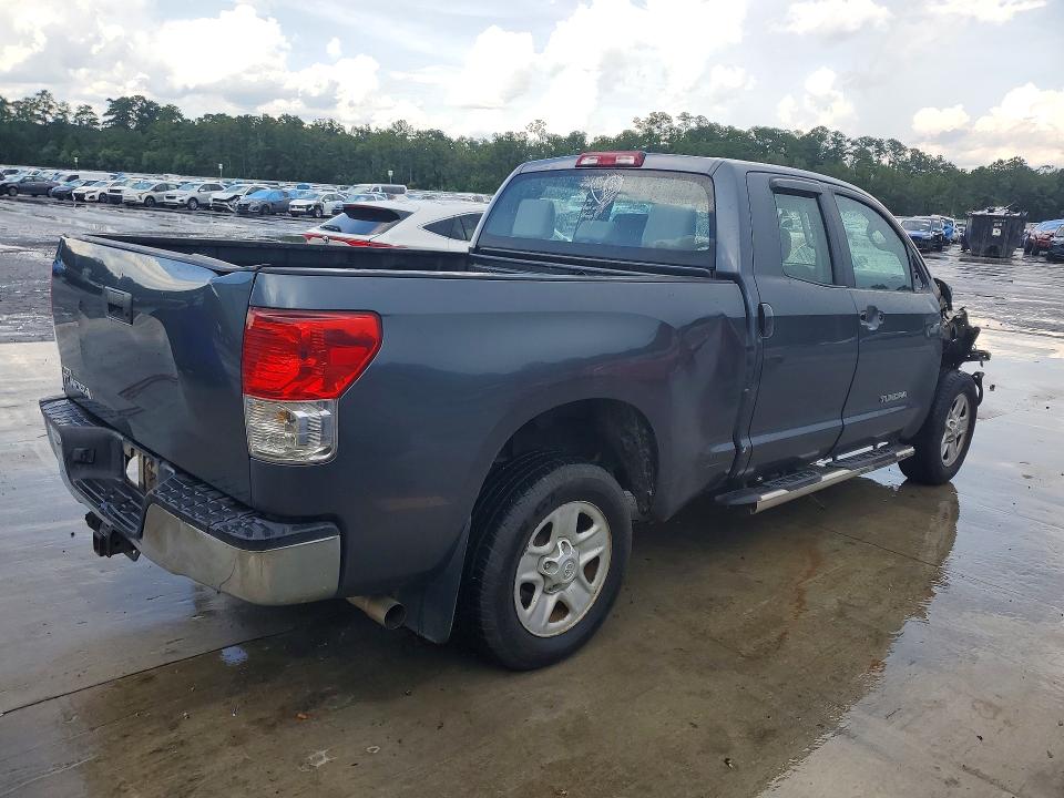 Photo 3 from auction – 2010 TOYOTA TUNDRA with VIN 5TFRM5F13AX008420