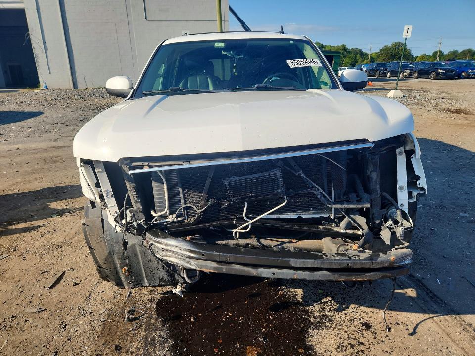 Photo 5 from auction – 2012 CHEVROLET TAHOE with VIN 1GNSKBE01CR302296