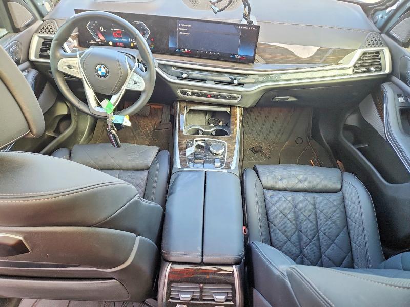 Photo 8 from auction – 2025 BMW X7 with VIN 5UX23EM06S9Y17123