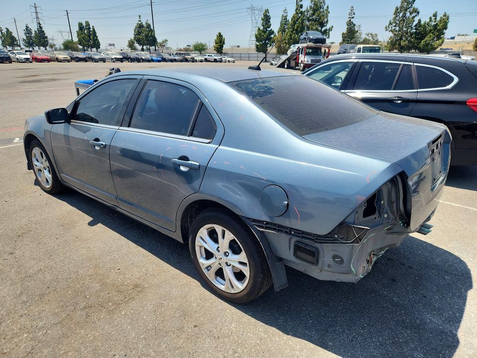 Photo 2 from auction – 2012 FORD FUSION with VIN 3FAHP0HAXCR378235