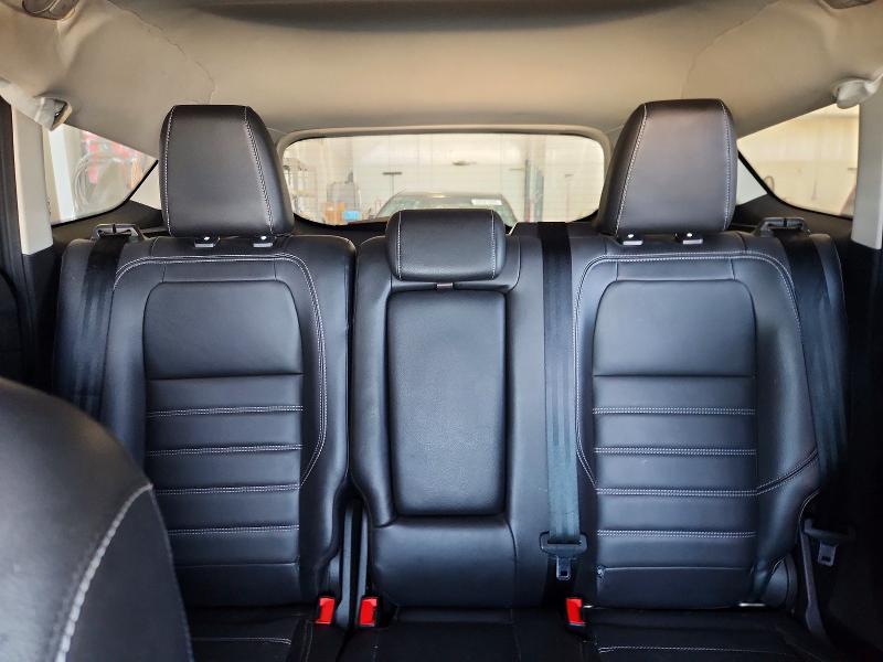 Снимка 10 от търг – 2017 FORD ESCAPE с VIN 1FMCU9J98HUC01891