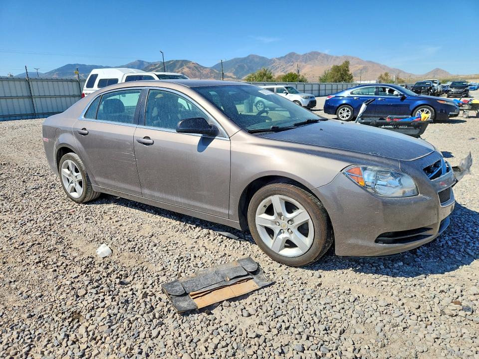 Photo 4 from auction – 2011 CHEVROLET MALIBU with VIN 1G1ZB5E17BF198794