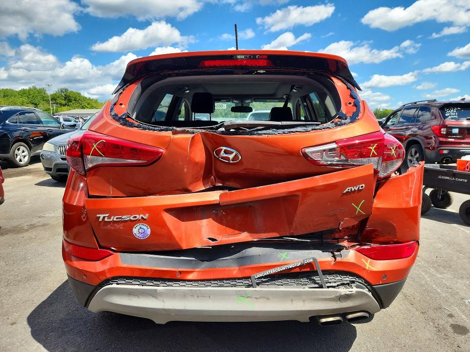 Photo 6 from auction – 2017 HYUNDAI TUCSON with VIN KM8J3CA26HU557833