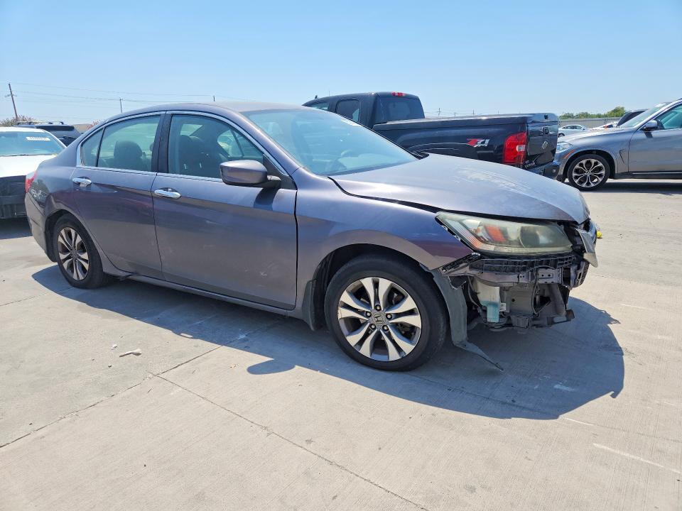 Photo 4 from auction – 2015 HONDA ACCORD with VIN 1HGCR2F37FA109799