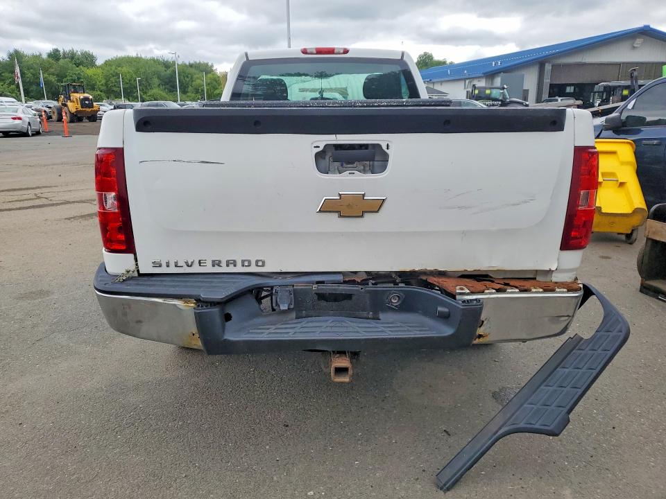 Photo 6 from auction – 2008 CHEVROLET SILVERADO with VIN 1GCEK14C78Z163813
