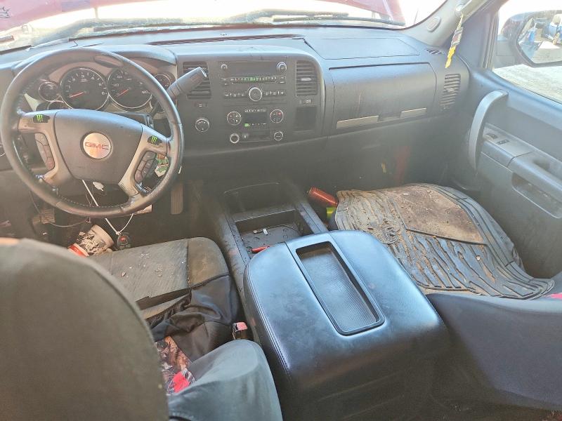 Photo 8 from auction – 2011 GMC SIERRA with VIN 1GTR2VE37BZ102430