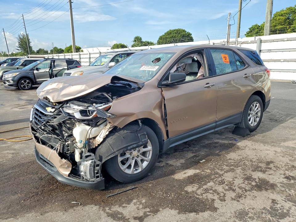 CHEVROLET EQUINOX 2018 with VIN 3GNAXHEV3JL331900 - Photo from auction