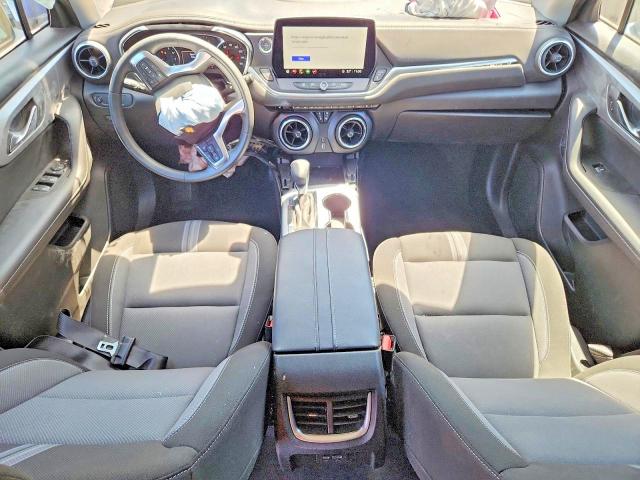 Photo 8 from auction – 2026 CHEVROLET BLAZER with VIN 3GNKBCR48TS157368