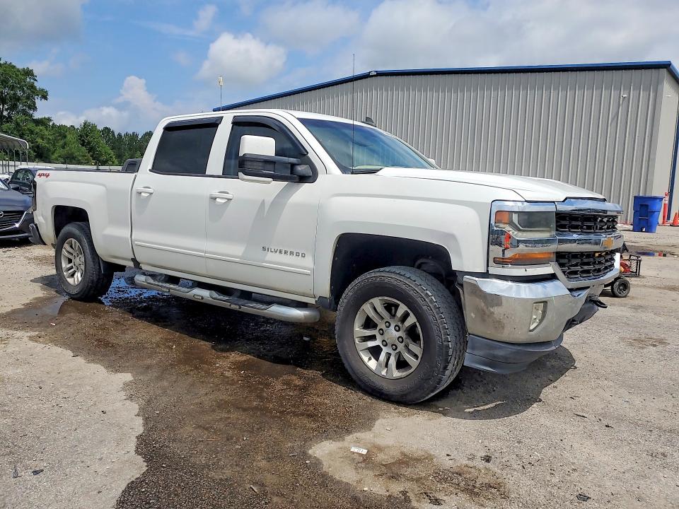 Photo 4 from auction – 2016 CHEVROLET SILVERADO with VIN 3GCUKREC0GG212308