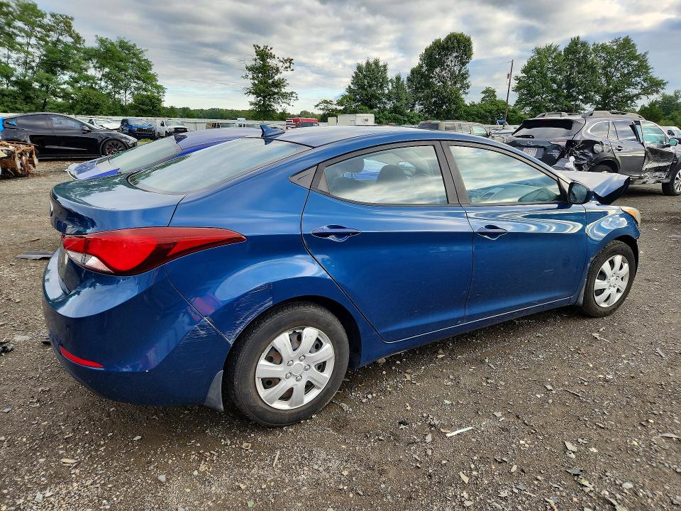 Photo 3 from auction – 2016 HYUNDAI ELANTRA with VIN KMHDH4AE2GU492718