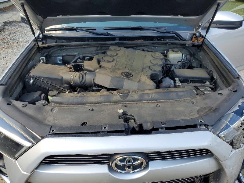 Photo 12 from auction – 2016 TOYOTA 4RUNNER with VIN JTEBU5JR7G5291192